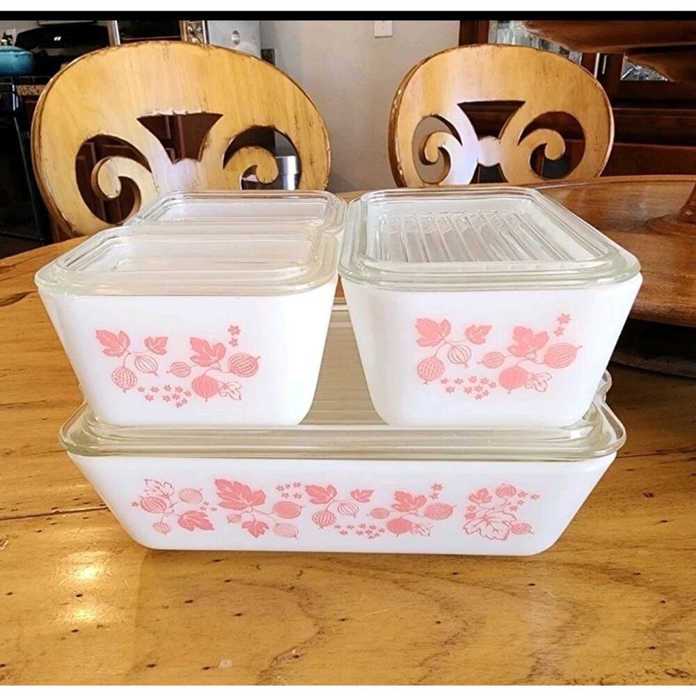 Pyrex Pink Gooseberry Refrigerator Dish Set w/ Lids 501 (2), 502, 503 MINT! READ